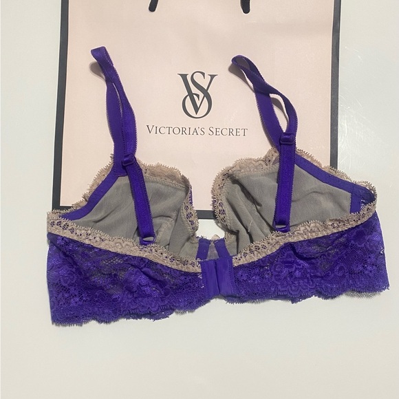 Victoria's Secret Purple Lace Bra - Picture 6 of 8